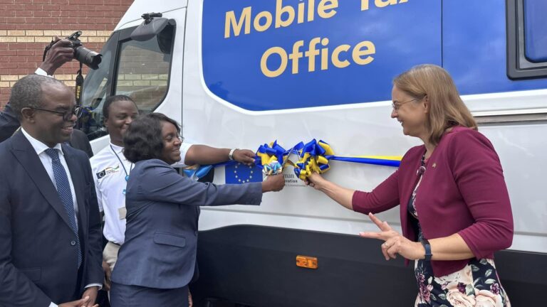 ZRA unveils two mobile tax offices 